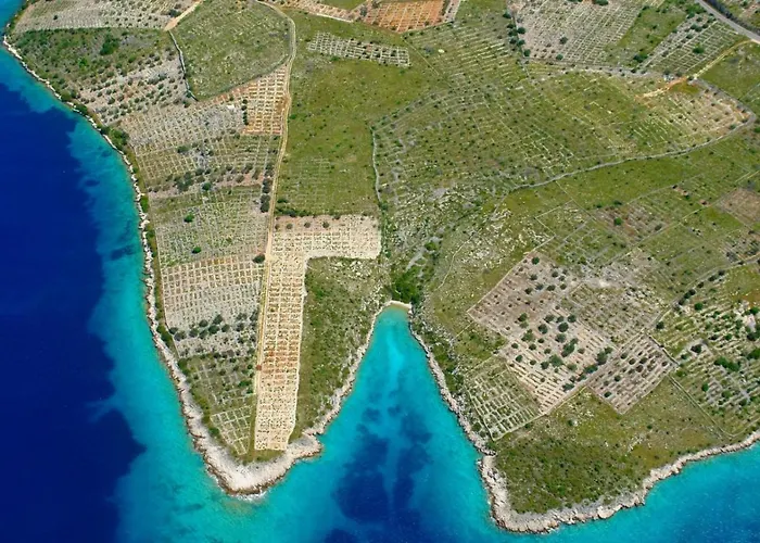 In With Sea View, Terrace, Air Conditioning, Wi-fi