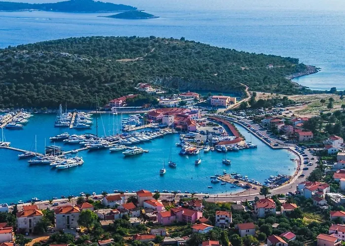 In With Sea View, Terrace, Air Conditioning, Wi-fi *