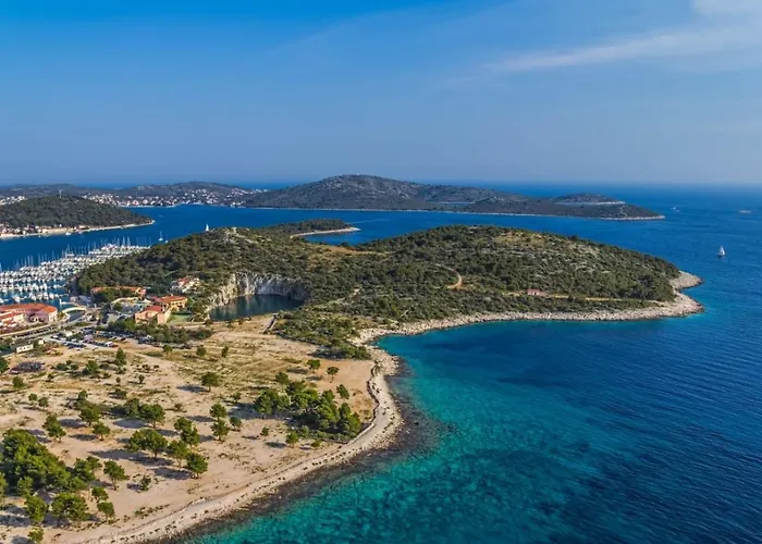 In With Sea View, Terrace, Air Conditioning, Wi-fi Ražanj