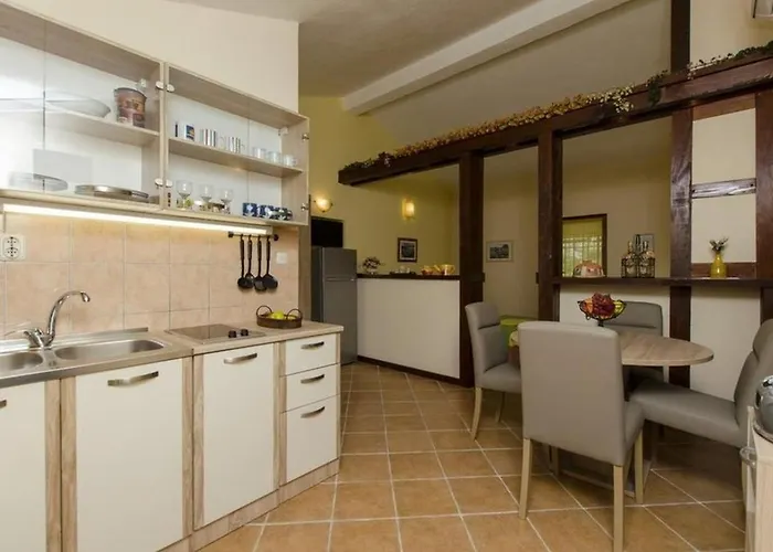 In With Sea View, Terrace, Air Conditioning, Wi-fi Ražanj